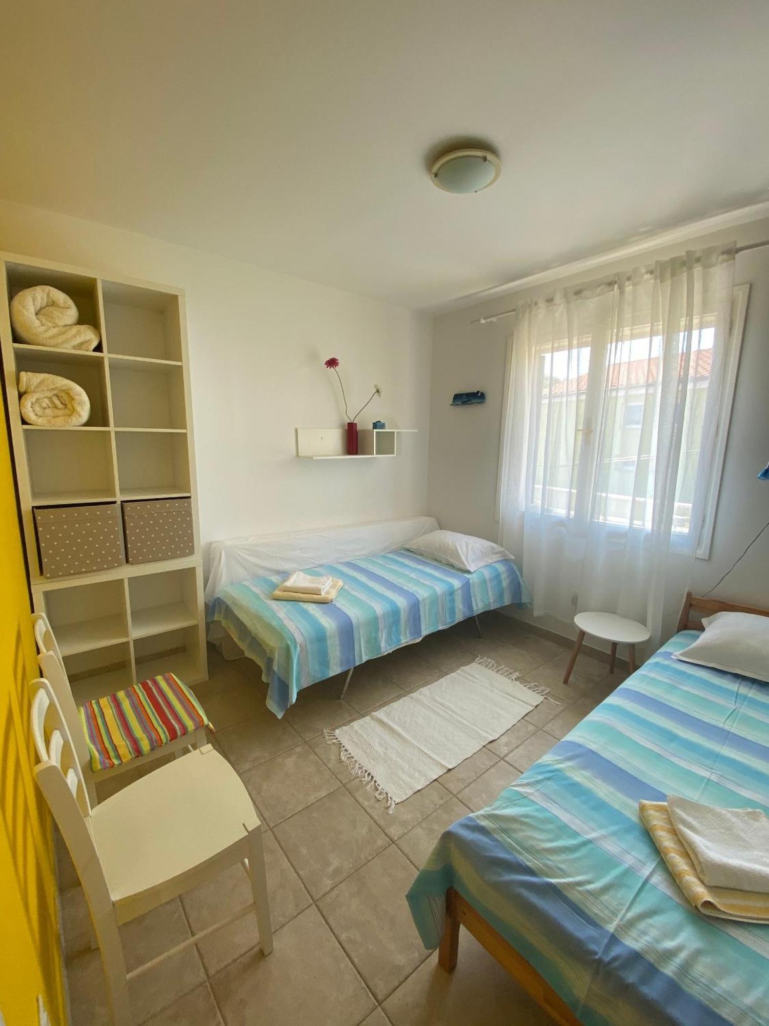 Apartments And Rooms With Parking Space Mali Losinj Exterior photo